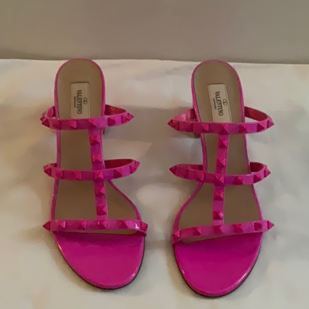 Valentino Garavani Pink Rockstud Triple-Strap Flat Sandals